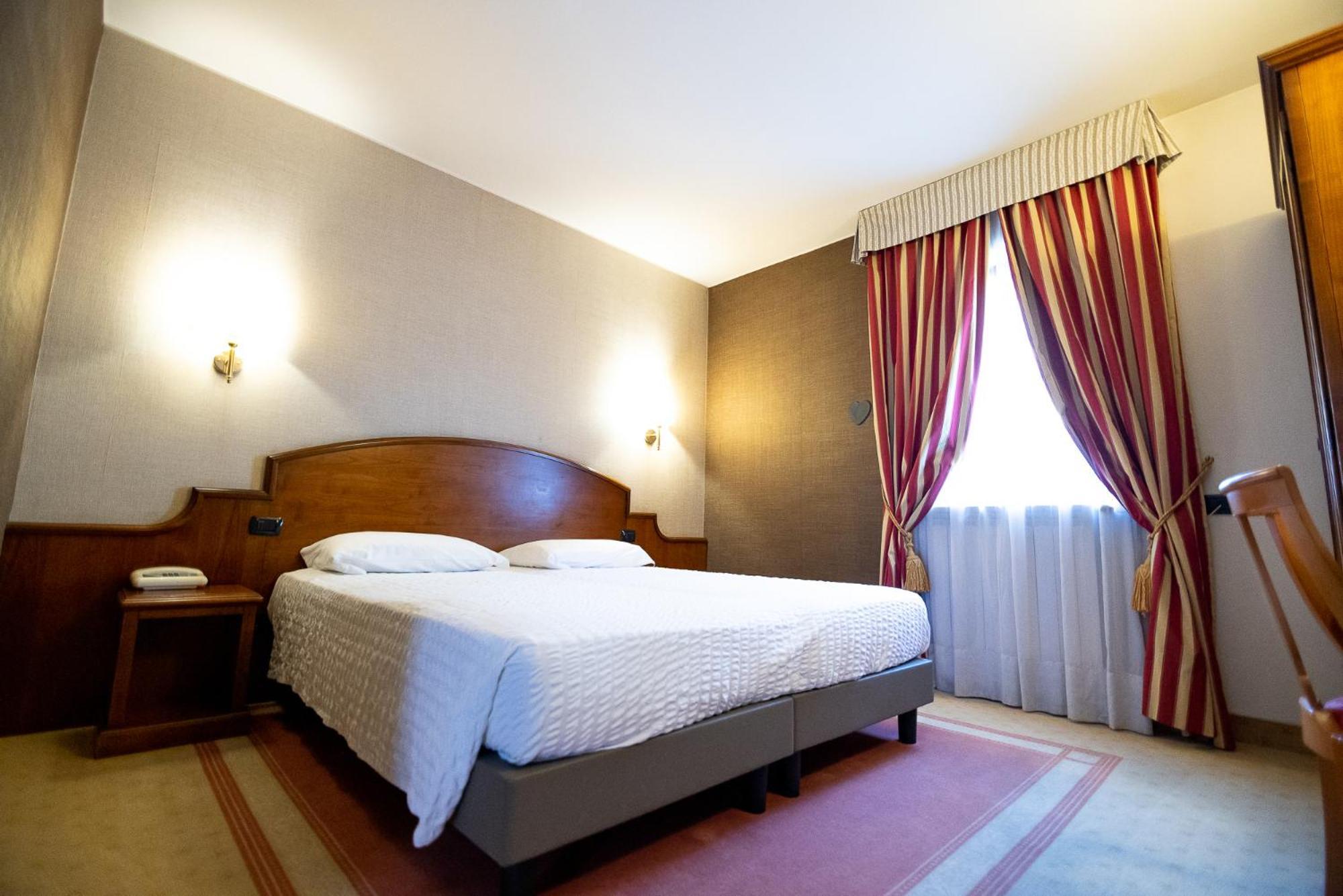 Hotel Rendez Vous Châtillon Zewnętrze zdjęcie